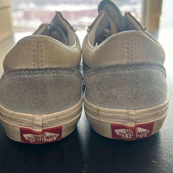Kids Vans shoes, size 2.5. Old skool bolt. - Picture 5 of 8